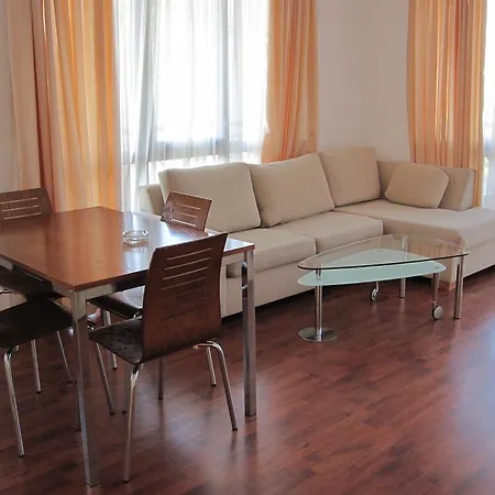 Apartment Templum Yovis *