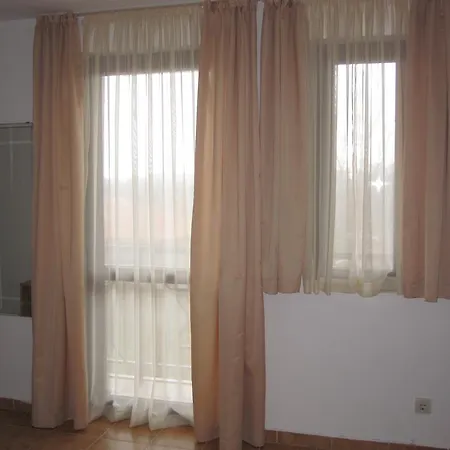 Templum Yovis Apartment